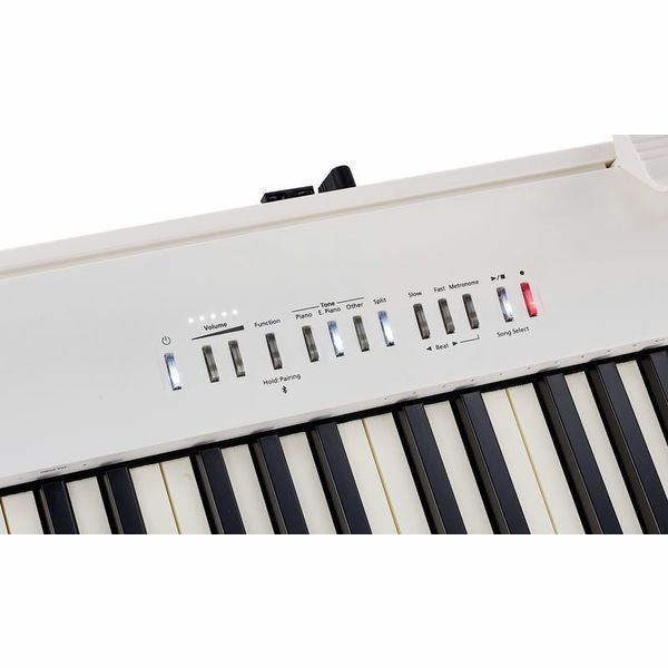 Roland FP-30X WH Bundle