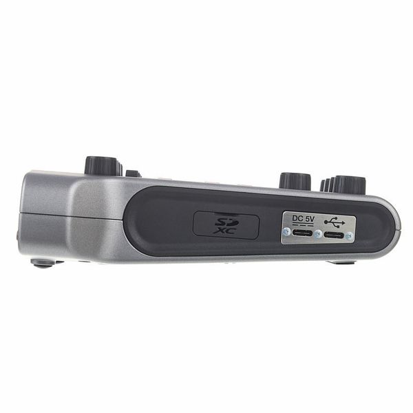 Zoom PodTrak P4 Podcast Mic Set